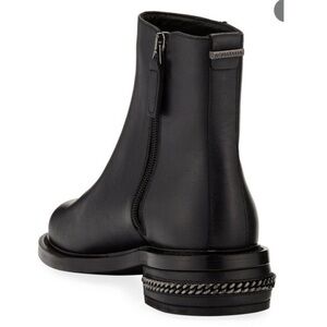 Aquatalia Addison Black Leather Chain Ankle Boots (Size 8) $595 Retail Italy